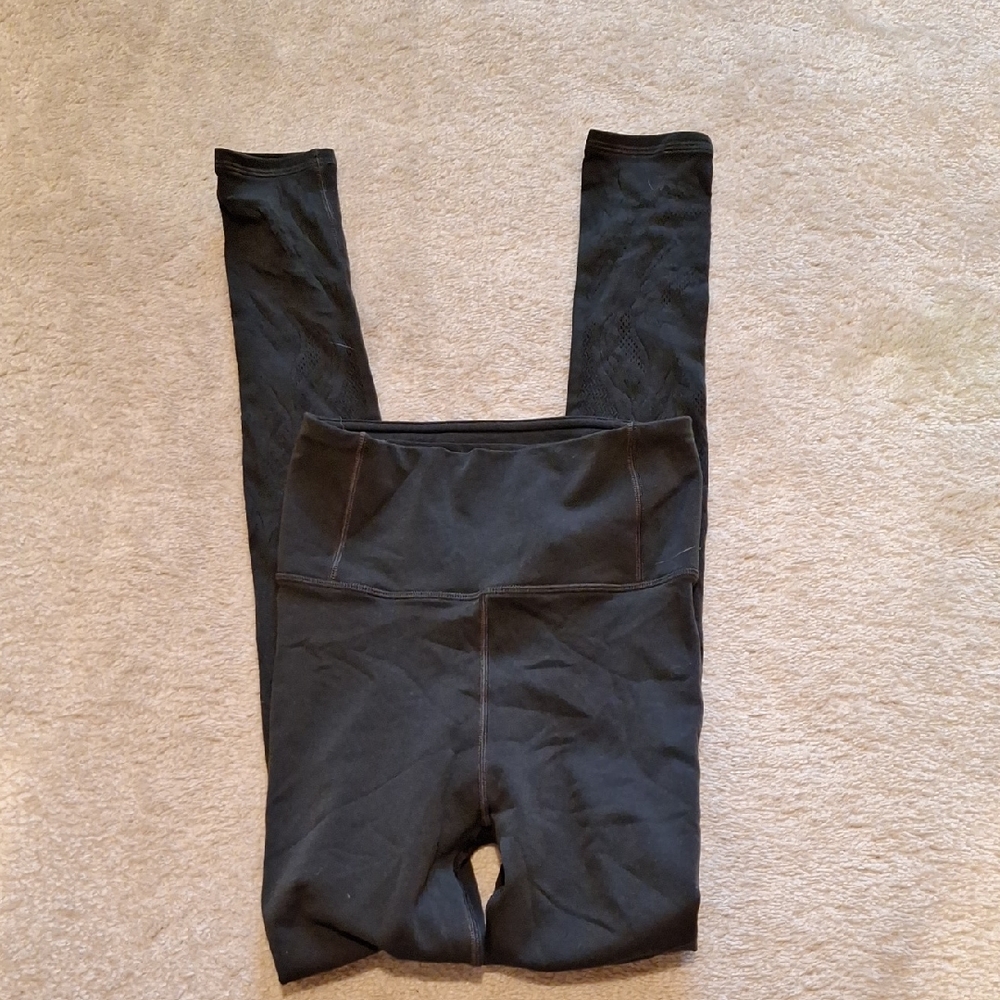 Lululemon Dark Grey Athletic Tights  10" Waist 10" RISE 27" Inseam